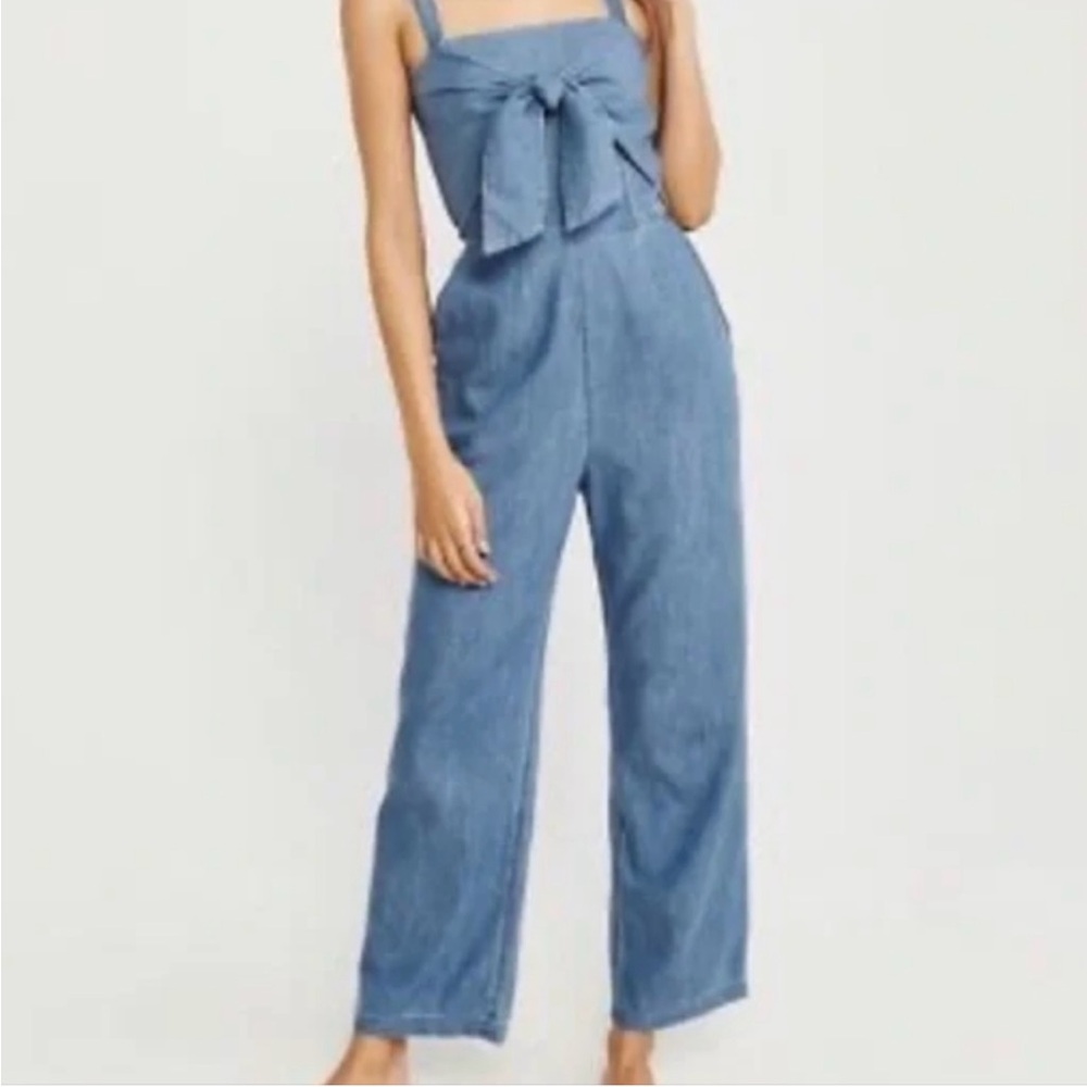 abercrombie jumpsuit denim size medium